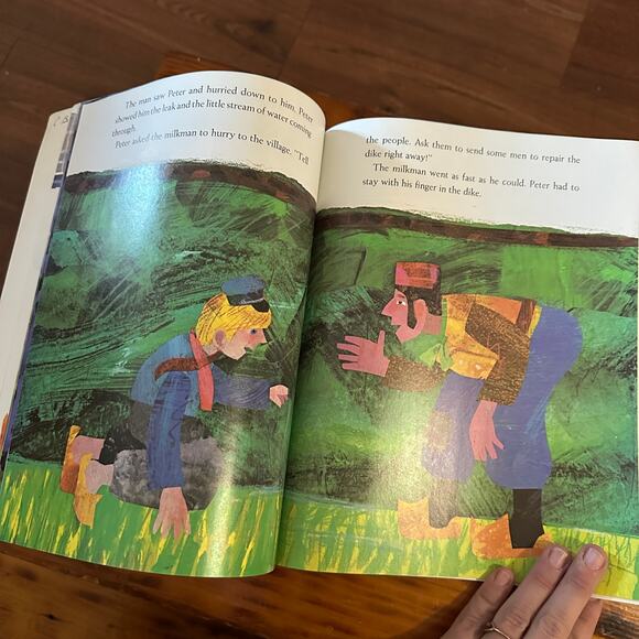 Vintage 1993 Eric Carle The Hole In The Dike Paperback Book - Picture 7 of 9